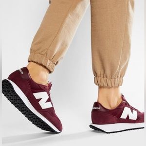 New Balance 720 v1 Classic Trainers Retro Red Suede 7.5